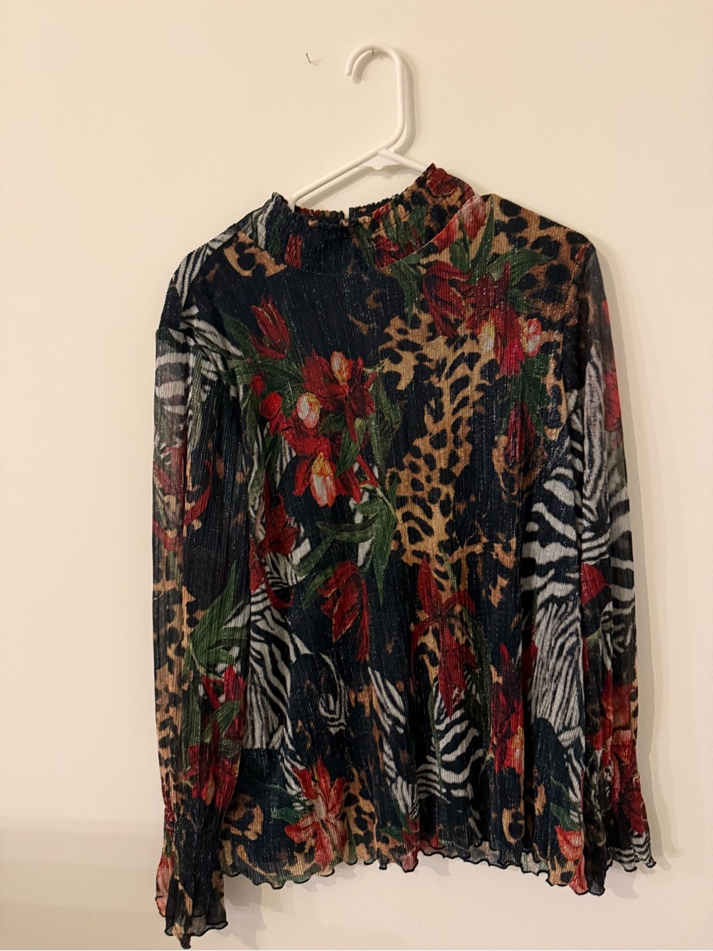 Chico's Metallic Plisse Floral & Leopard Print Blouse Crinkle Texture Size 4 XXL
